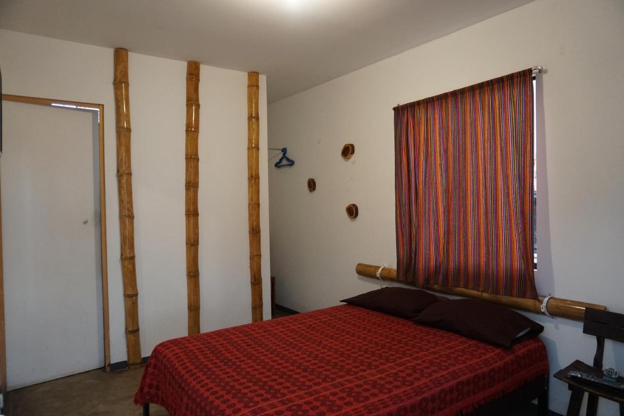 Hotel Rochabus Ica Exteriér fotografie